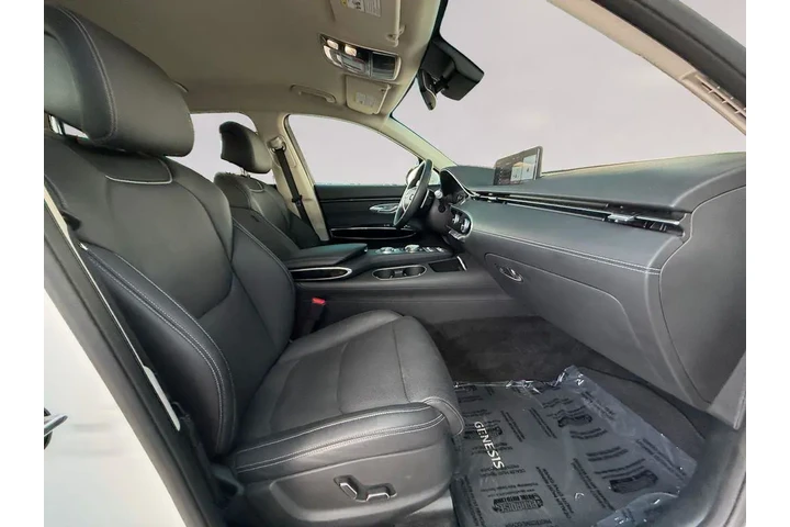 $37995 : Genesis GV70 2025 AWD 2.5T S image 10