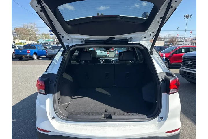 $23995 : Chevrolet Equinox 2022 4x4 P image 8