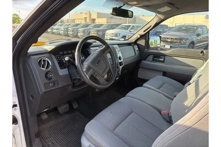 $20000 : Ford F-150 2014 4x4 XLT 4dr image 10