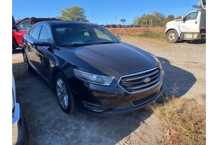 Ford Taurus 2015 Limited 4dr image 2