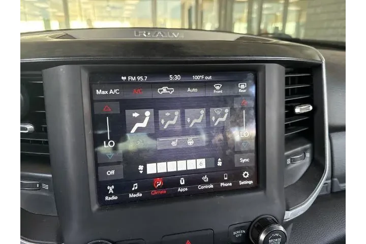 $30630 : Ram 1500 2021 4x4 Big Horn 4 image 9