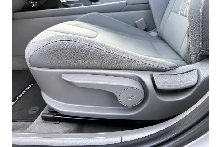 $17999 : Hyundai ELANTRA 2023 SEL 4dr image 10