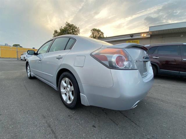 2007 Altima 3.5 SE image 6