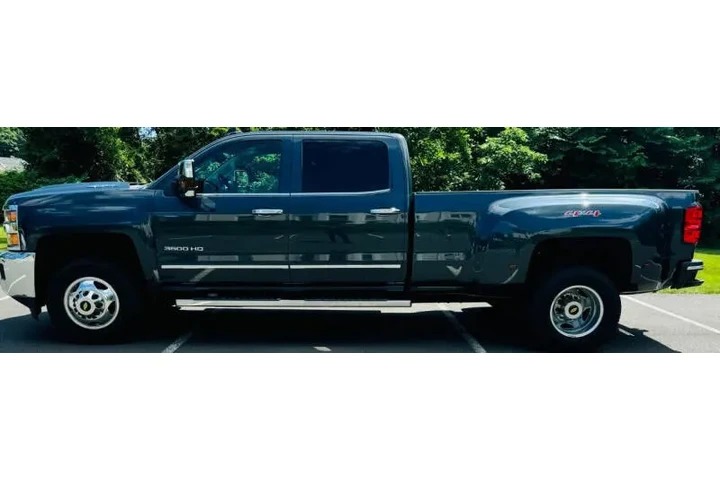 $50000 : 2017 Silverado 3500HD LTZ image 5