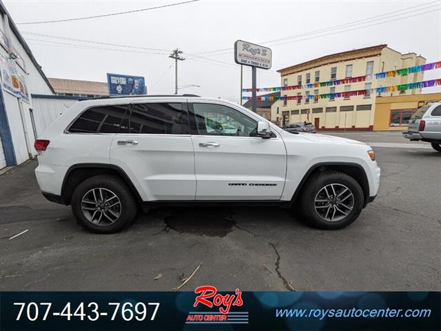 $30995 : 2020 Grand Cherokee Limited 4 image 2