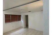 $1550 : Rentó Efficency thumbnail