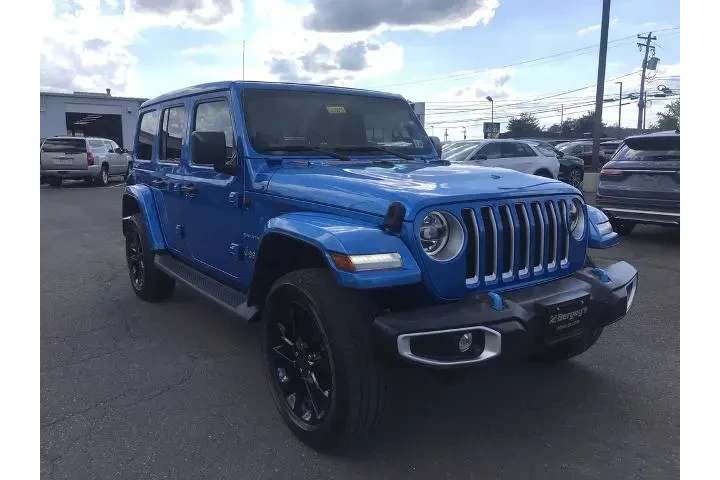 $31890 : Jeep Wrangler Unlimited 2022 image 7