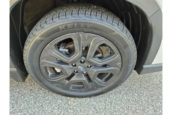 $31264 : Subaru Ascent 2024 AWD Onyx image 9