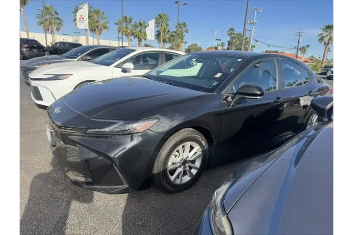 $26999 : Toyota Camry 2025 SE 4dr Sed image 1