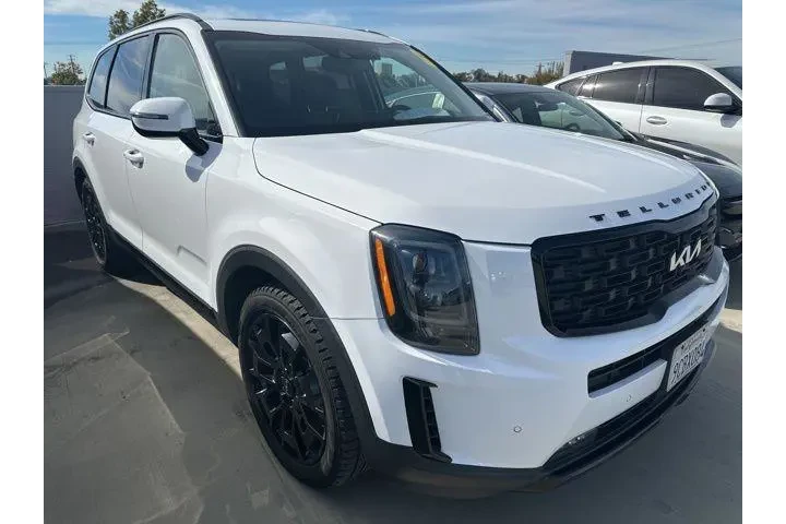 $36175 : Kia Telluride 2022 AWD SX 4d image 1