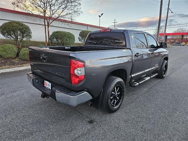 $45000 : PRE-OWNED  TOYOTA TUNDRA 4WD S image 3