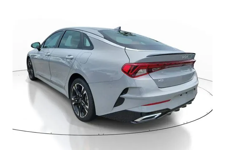 $30991 : Kia K5 2024 GT-Line 4dr Seda image 9