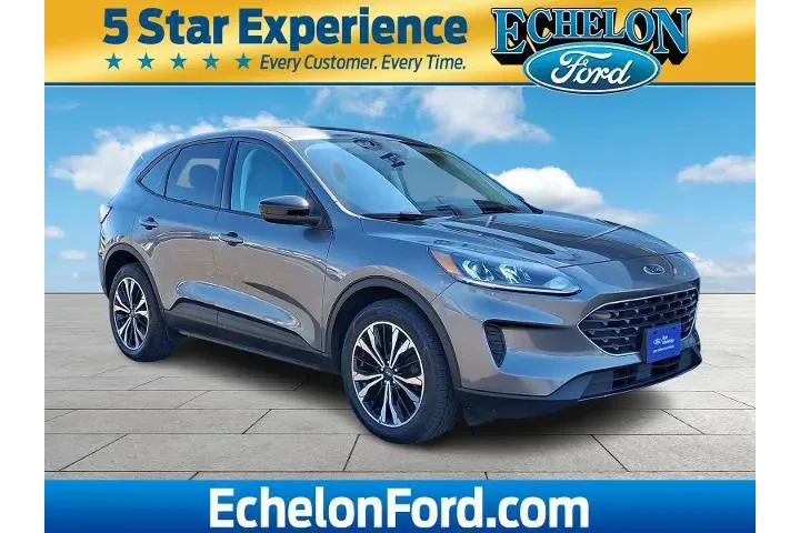 $18997 : Ford Escape 2022 AWD SE 4dr image 1