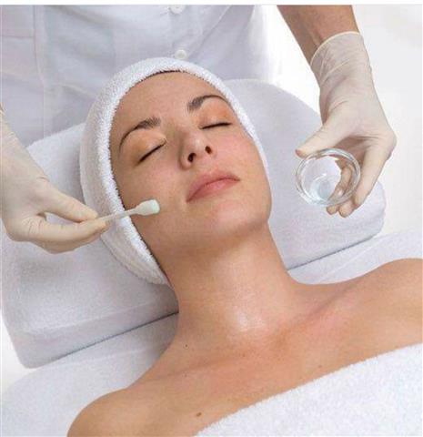 Detox facial image 10