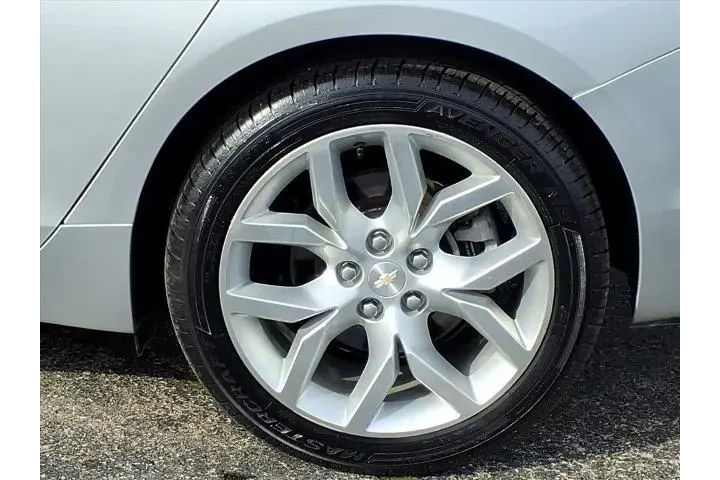 $15988 : Chevrolet Impala 2019 Premie image 8