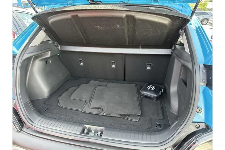 $18488 : Hyundai KONA 2023 AWD SEL 4d image 9