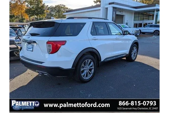 $30267 : Ford Explorer 2023 XLT 4dr S image 4