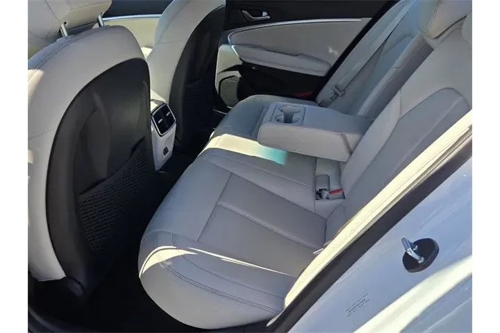 $33589 : Genesis G70 2025 2.5T Standa image 7