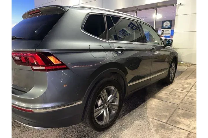 $16649 : Volkswagen Tiguan 2020 SE 4d image 4
