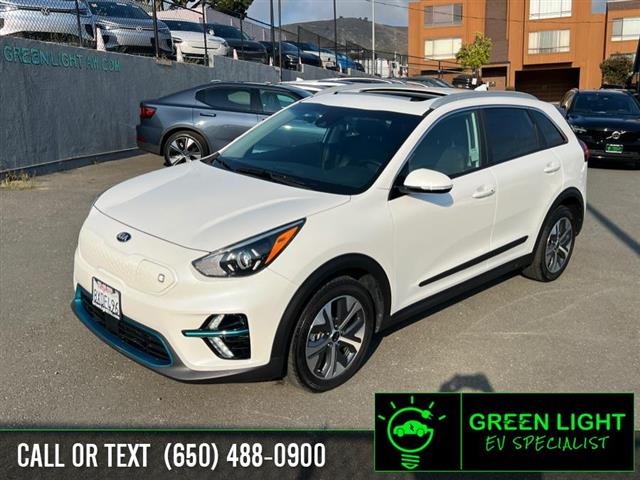 $23200 : Used 2021 Niro EV EX Premium image 1