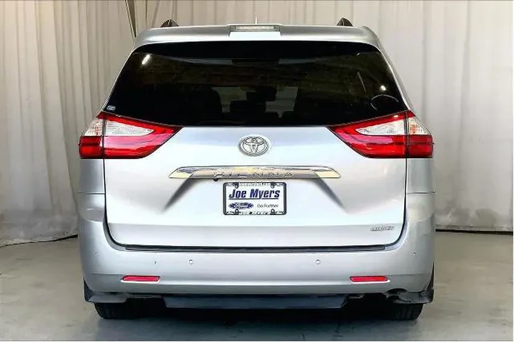 $25991 : Toyota Sienna 2019 XLE 7-Pas image 4