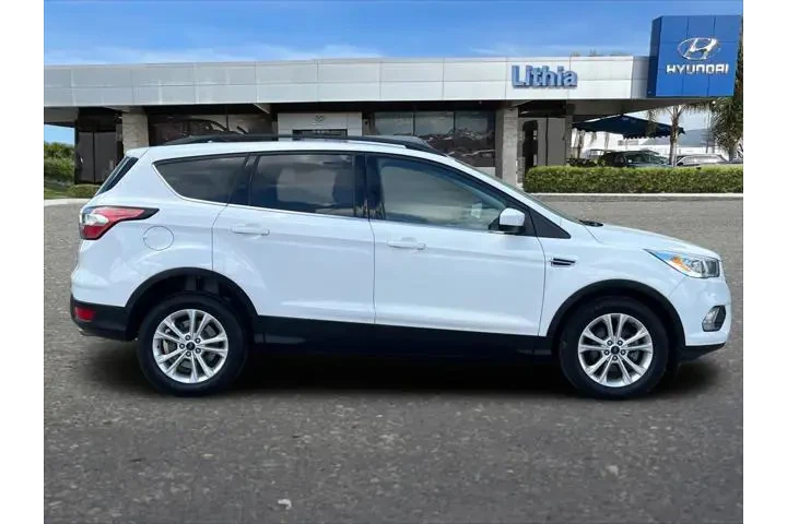 $8499 : Ford Escape 2017 SE 4dr SUV image 7