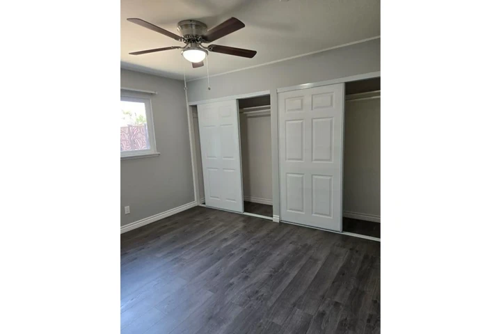 $2535 : 3Bed Home in W Pico Boulevard image 5