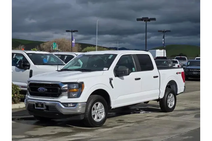 $39777 : Ford F-150 2023 4x4 XLT 4dr image 8