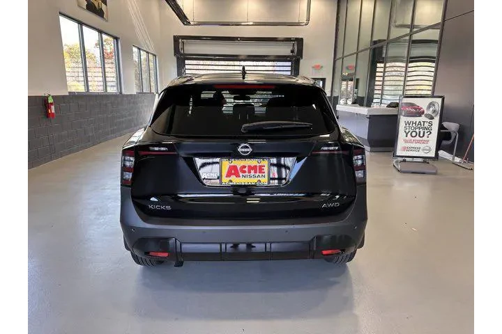 $23995 : Nissan Kicks 2025 AWD SV 4dr image 5
