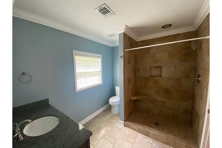 $1894 : 2 bed/2bath single family home image 7