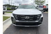 $27523 : Hyundai TUCSON 2025 SEL 4dr thumbnail