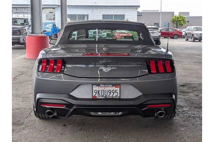 $33176 : Ford Mustang 2024 EcoBoost P image 3