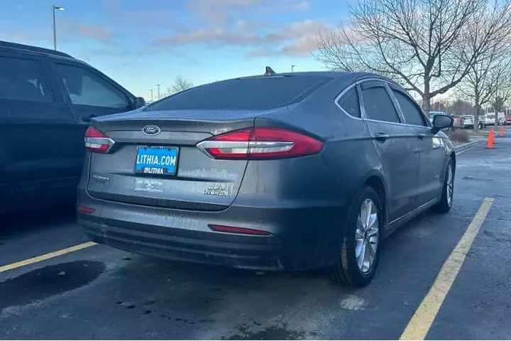 $17995 : Ford Fusion Hybrid 2019 SEL image 2