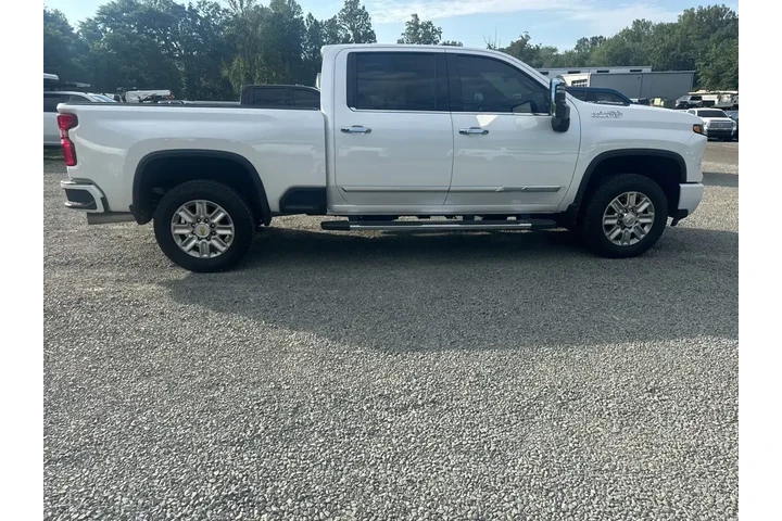 $72777 : Chevrolet Silverado 2500HD 20 image 8
