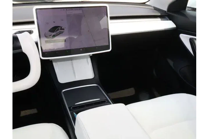 $28213 : Tesla Model 3 2021 Standard image 10