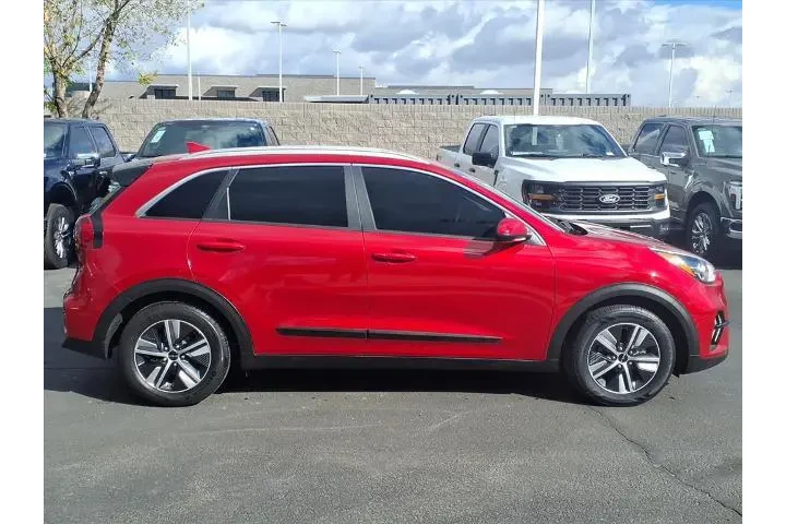 $18182 : Kia Niro 2022 LXS 4dr Crosso image 3