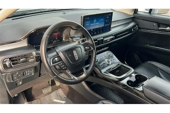 $27970 : Lincoln Nautilus 2021 Standa image 9