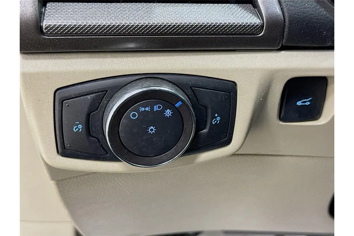 $15500 : Ford Fusion Hybrid 2019 SE 4 image 10