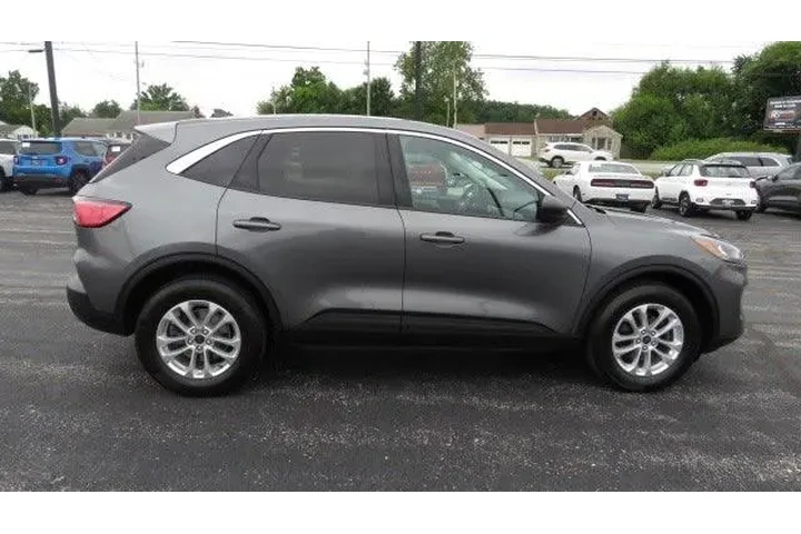 $23891 : Ford Escape 2022 AWD SE 4dr image 9