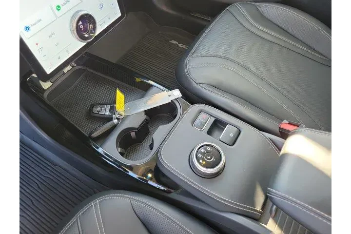 $28607 : Ford Mustang Mach-E 2023 Pre image 8