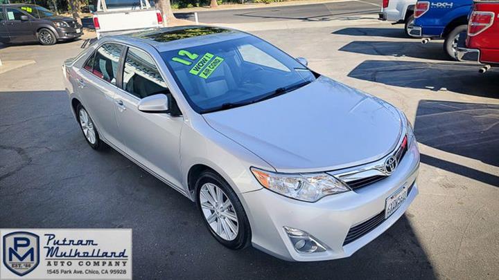 2012 Camry XLE image 1