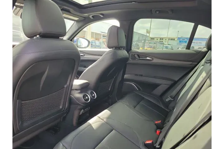 $24990 : Alfa Romeo Stelvio 2023 AWD image 5