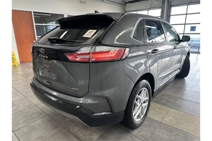 $24500 : Ford Edge 2023 AWD ST-Line 4 image 10