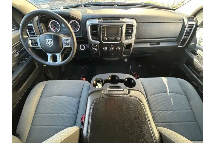 $25024 : Ram 1500 Classic 2024 4x2 SL image 10