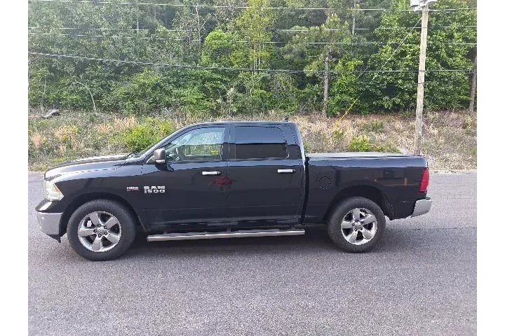 $19965 : Ram 1500 2018 4x4 Big Horn 4 image 5