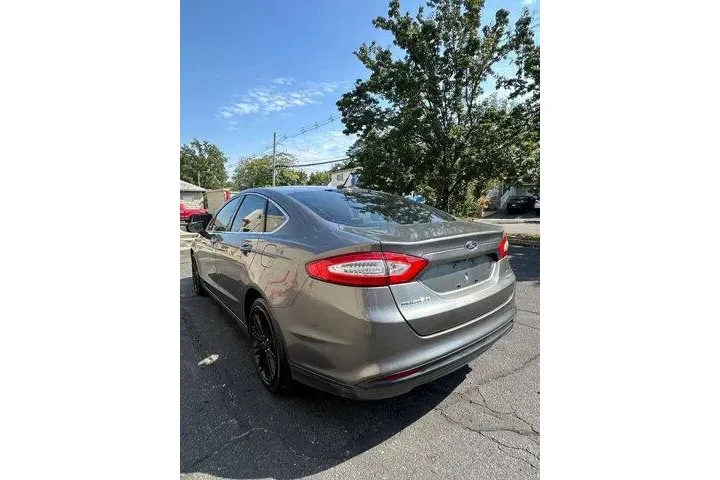 $5995 : Ford Fusion 2014 SE 4dr Seda image 8