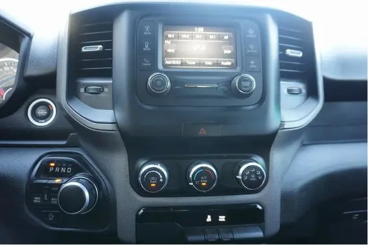 $33988 : Ram 1500 2024 4x4 Tradesman image 8