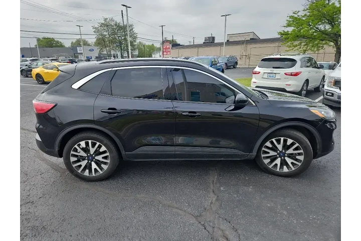 $14300 : Ford Escape 2020 AWD SEL 4dr image 9