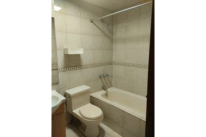 $620 : ARRIENDO DEPARTAMENTO 3 DORM image 9