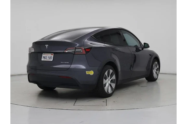 $28998 : Tesla Model Y 2021 AWD Long image 8